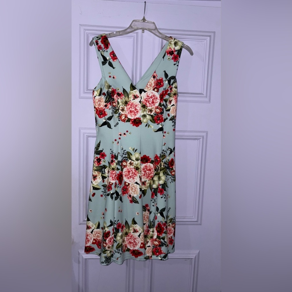 Jessica Simpson Floral Pinup Flare Sleeveless Dress